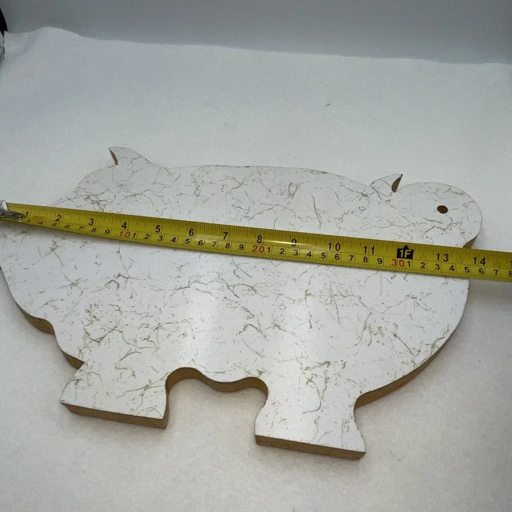 Vintage Wooden PIG Shaped CUTTING BOARD Homemade Silhouette Country Kitchen Farm